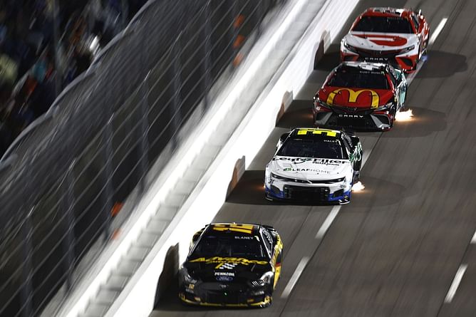 NASCAR 2022 at Martinsville: What does the points table look like after the Blue-Emu Maximum Pain Relief 400 at Martinsville Speedway?