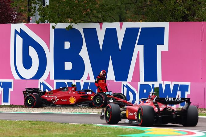 "Carlos Sainz is the new Latifi" - Fans react online after 2022 F1 Imola GP Qualifying