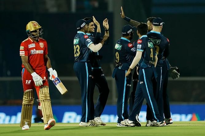 "The problems were seen mounting" - Aakash Chopra on Punjab Kings' early loss of Mayank Agarwal and Jonny Bairstow