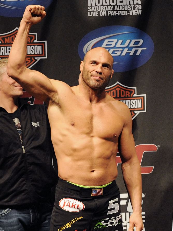 5 UFC fighters with military backgrounds