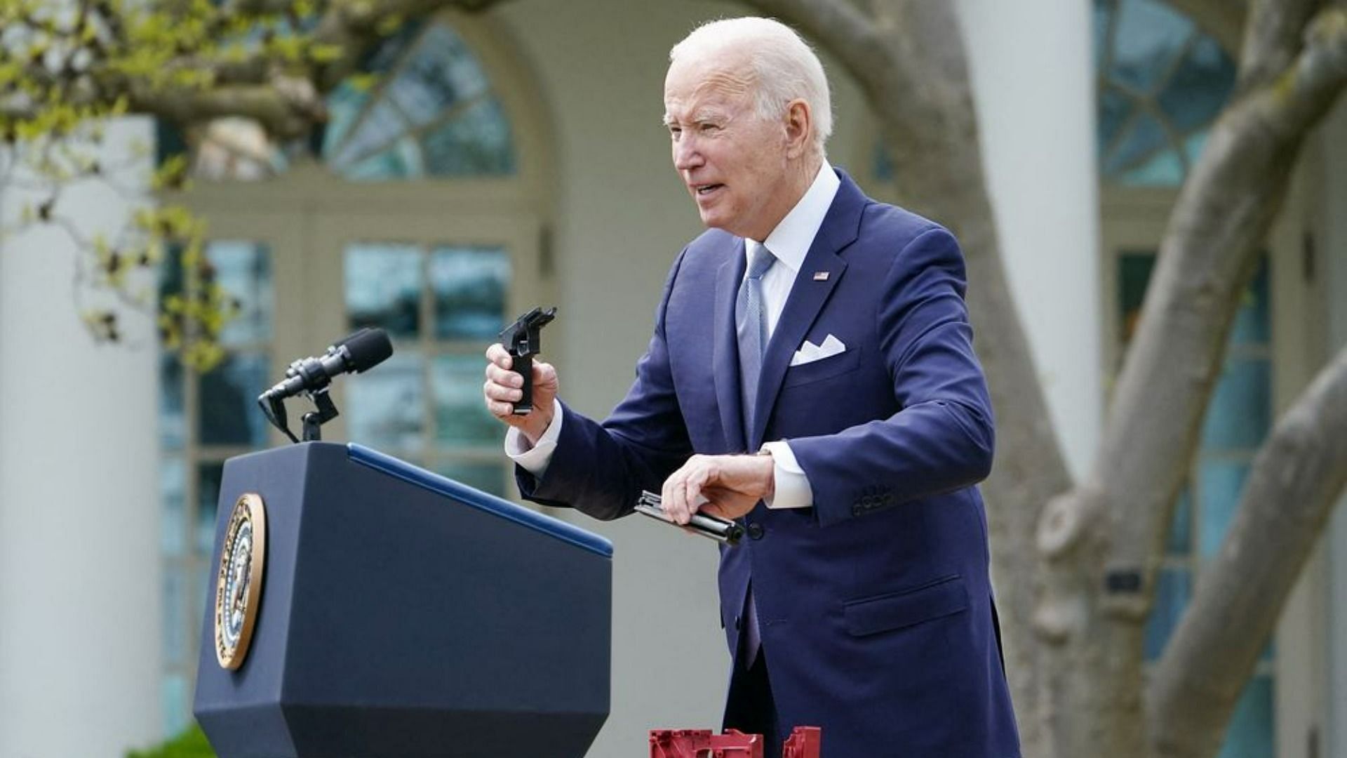 Joe Biden announces new regulations on ghost guns (Image via AP)