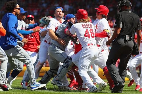 The St. Louis Cardinals and New York Mets got into an all-out brawl in yesterday afternoon's contest at Busch Stadium.