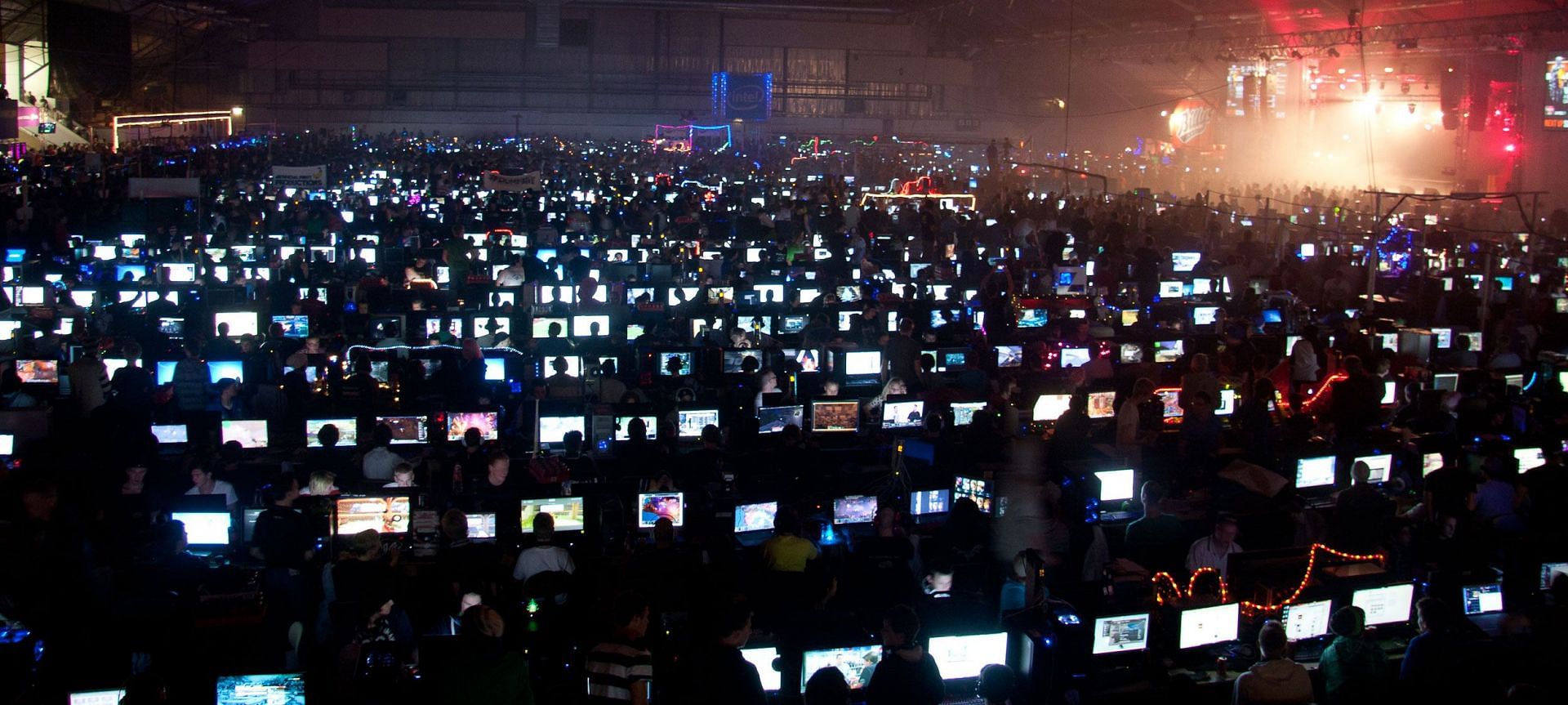 LAN tournament (Image via Google Images)