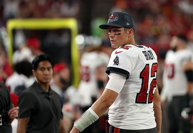 NFL insider hints Tom Brady was involved in controversial Brian Flores lawsuit