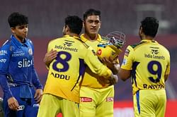 "Dhoni just wanders out when he needs to" - Daniel Vettori on whether CSK veteran should bat ahead of Jadeja in IPL 2022