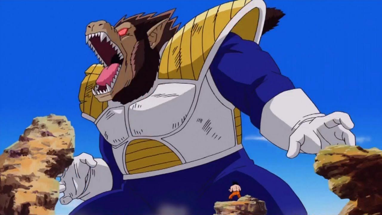 Vegeta seen in the Great Ape form fighting Goku (Image via Toei Animation)