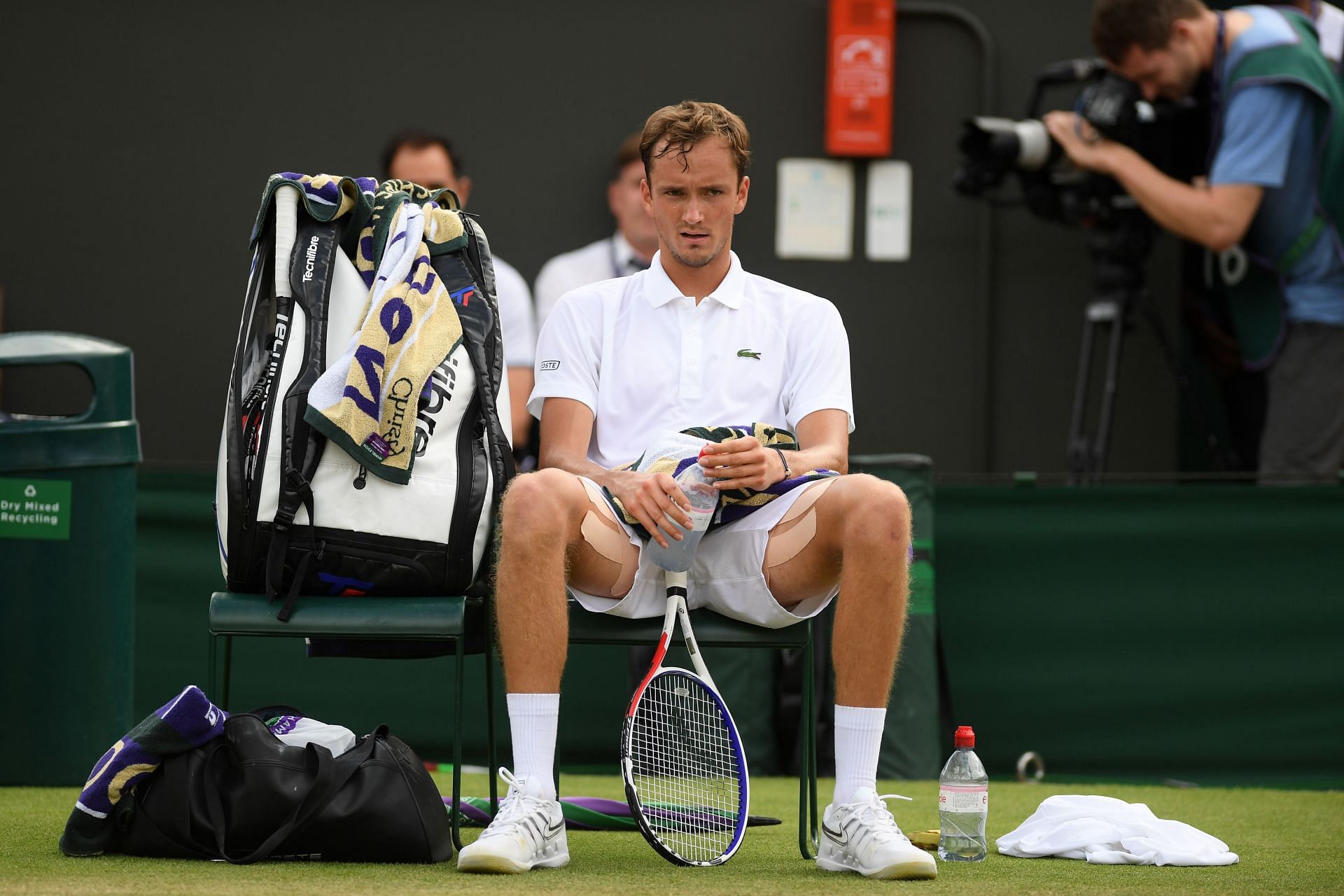 Daniil Medvedev and the others cannot play in any tournament in the UK as of now