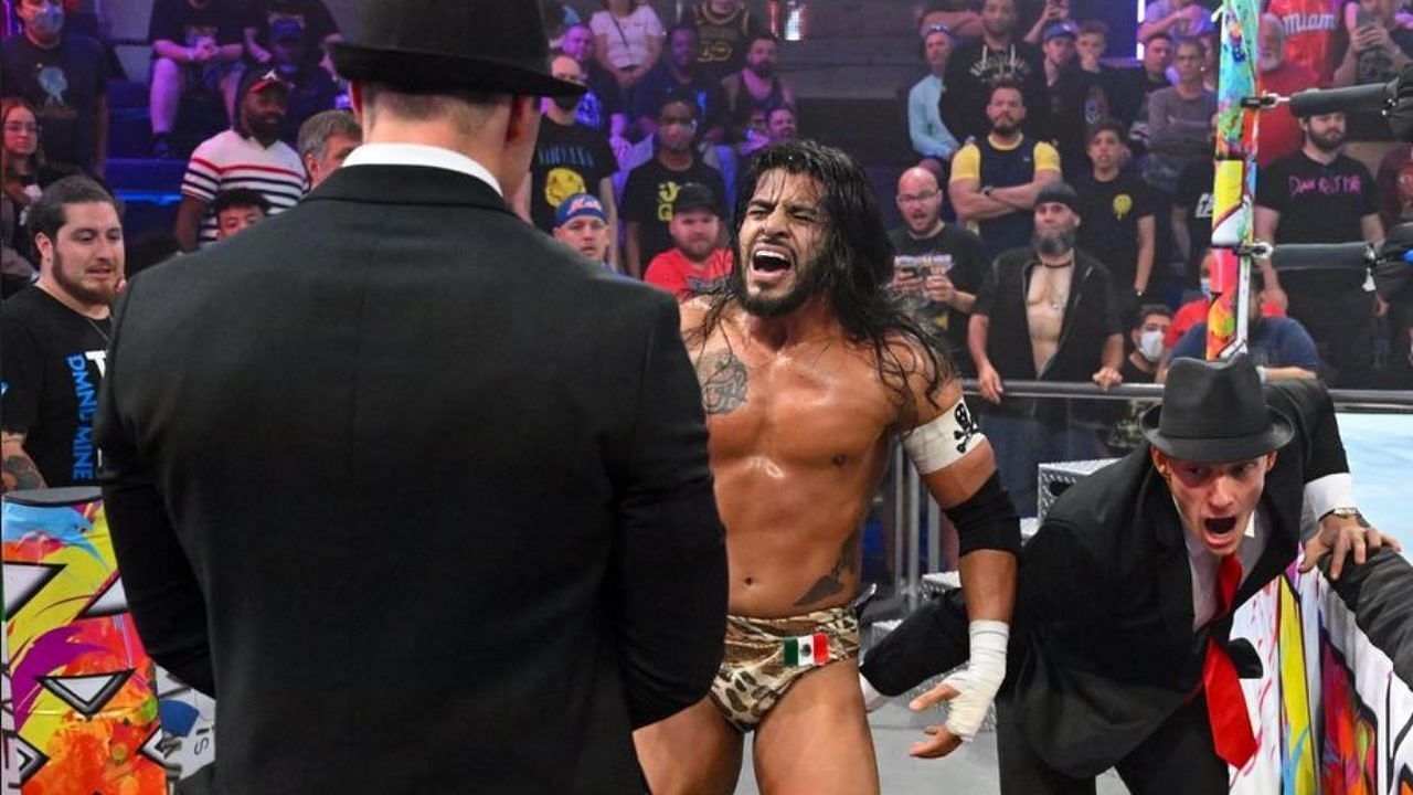 Who attacked Santos Escobar on NXT 2.0?