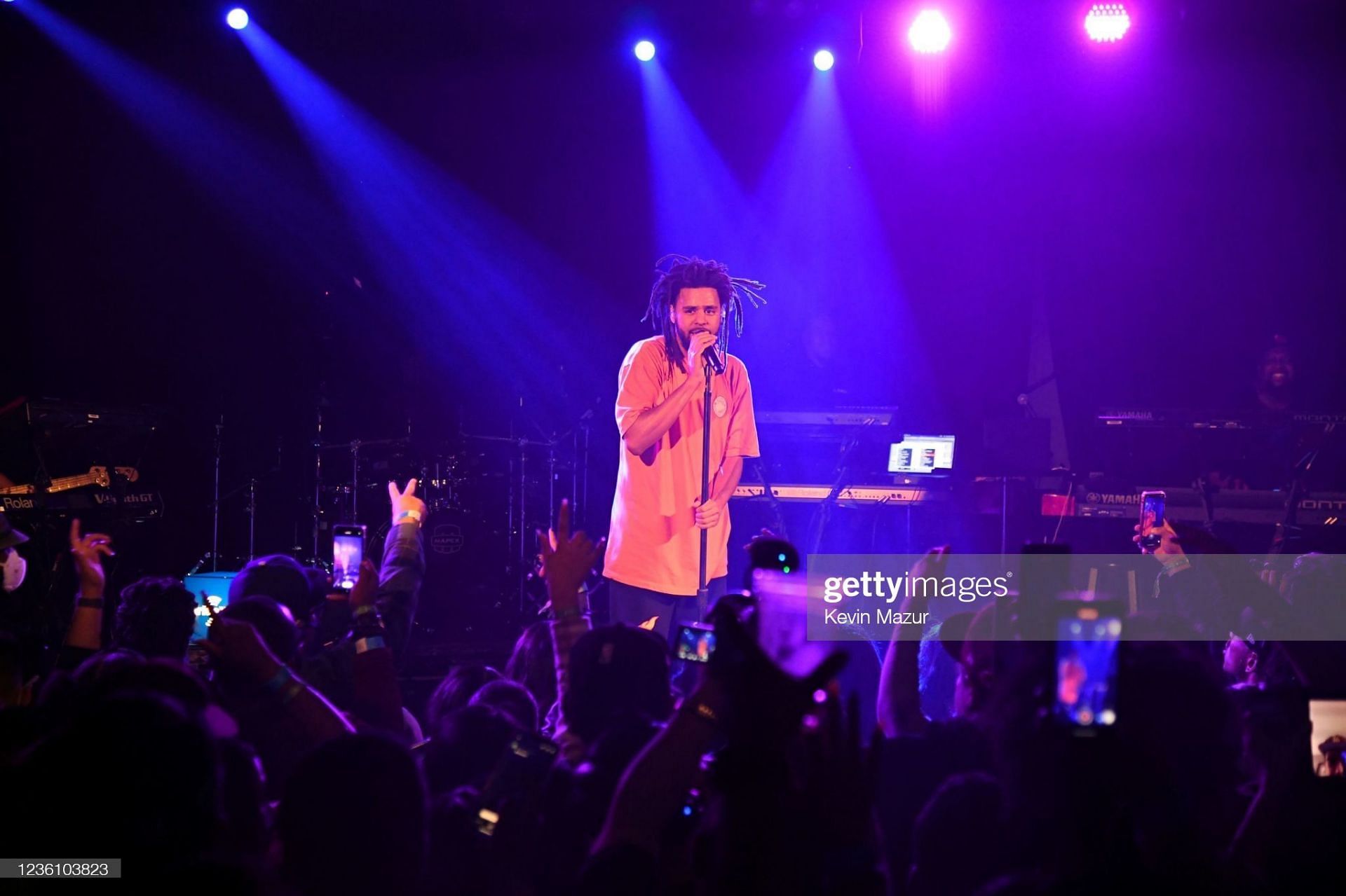 J.Cole (Image via Getty)