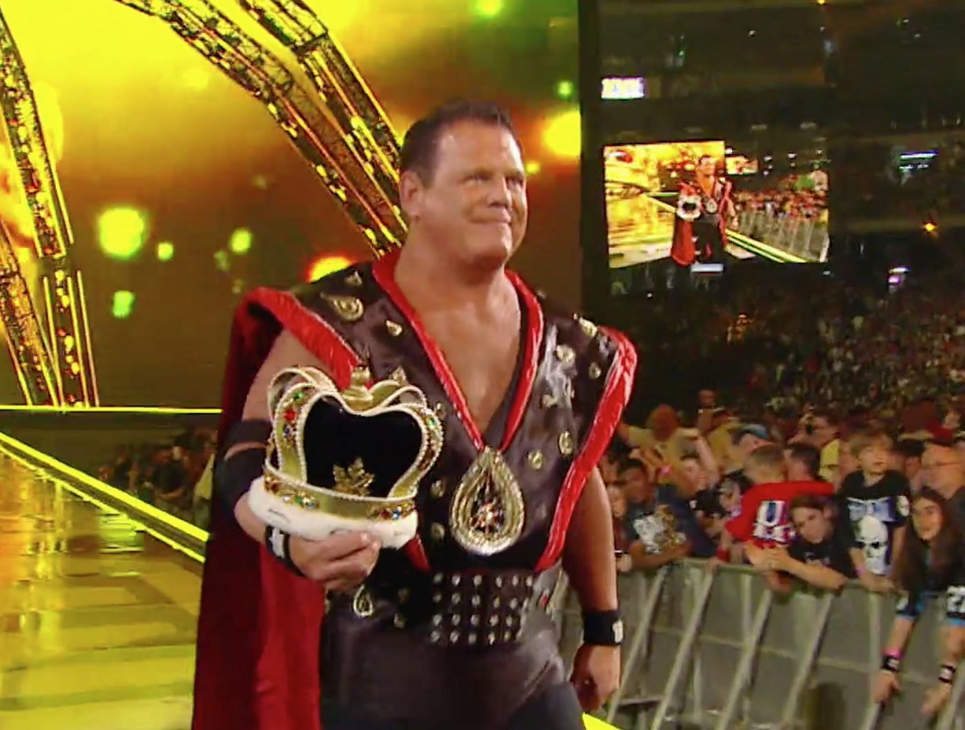 Jerry "The King" Lawler makes his WrestleMania 27 entrance