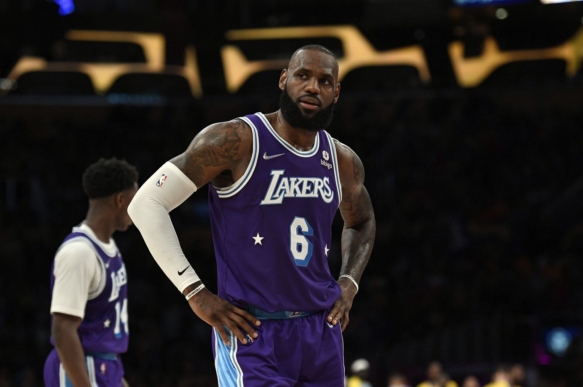 LeBron James, #6 of the Los Angeles Lakers, reacts in the closing seconds of the game against the New Orleans Pelicans at Crypto.com Arena on April 1, 2022 in Los Angeles, California.