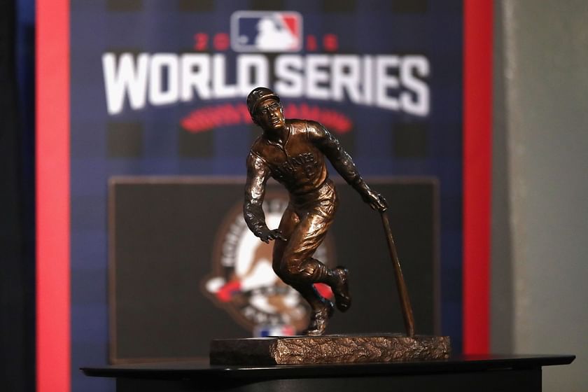 MLB: Yankees' Jeter wins Roberto Clemente Award - Deseret News