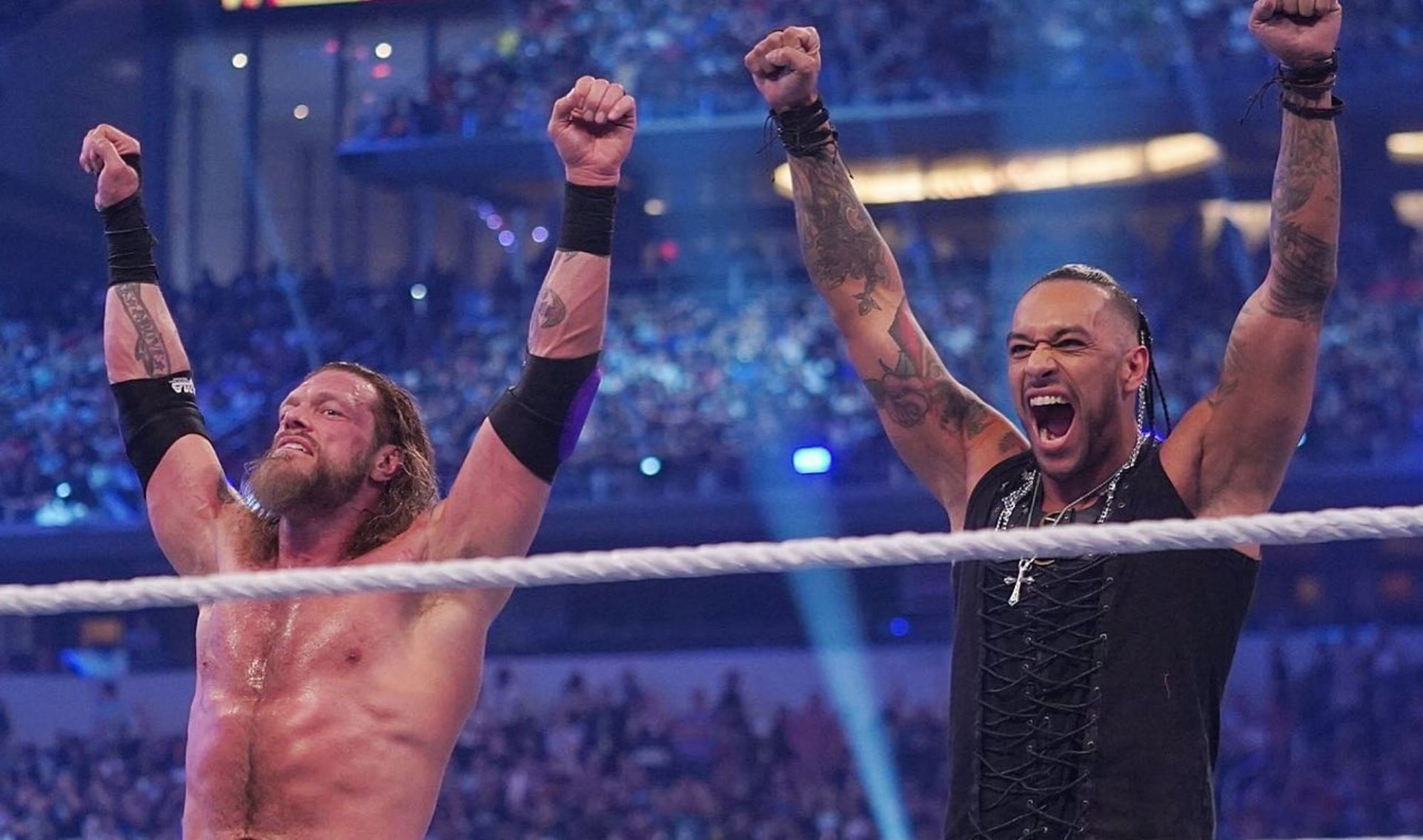 WWE WrestleMania में ऐज को बड़ी जीत मिली