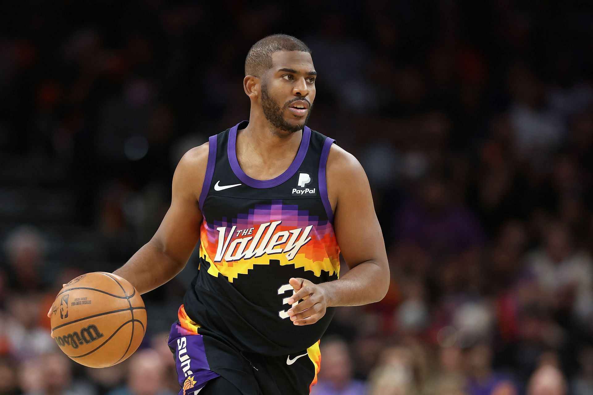 Phoenix Suns guard Chris Paul