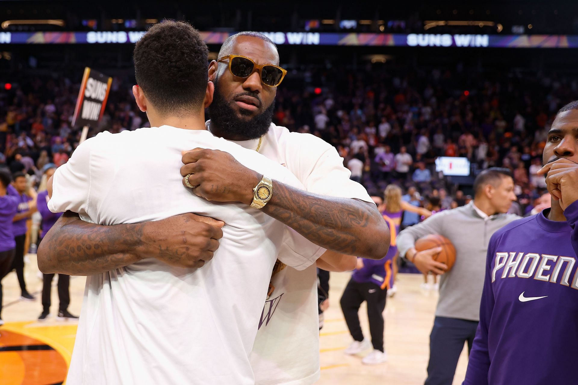 LA Lakers vs. Phoenix Suns: LeBron James hugging Devin Booker after Lakers&#039; loss