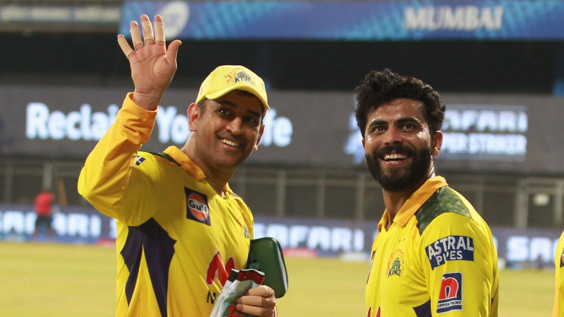 IPL 2022: Ravindra Jadeja hands back CSK captaincy to MS Dhoni