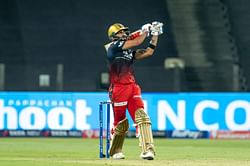 “At No. 3, you need an experienced player who can handle pressure situations” - Manjrekar not sure about Kohli opening for RCB in remainder of IPL 2022