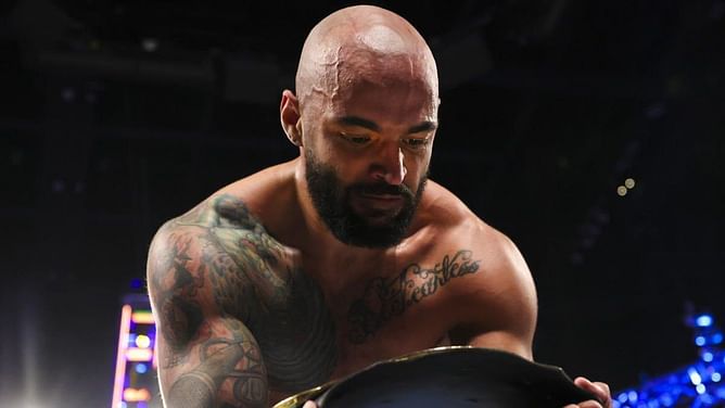 Ricochet retains the WWE Intercontinental Championship in a triple threat match ahead of WrestleMania 38