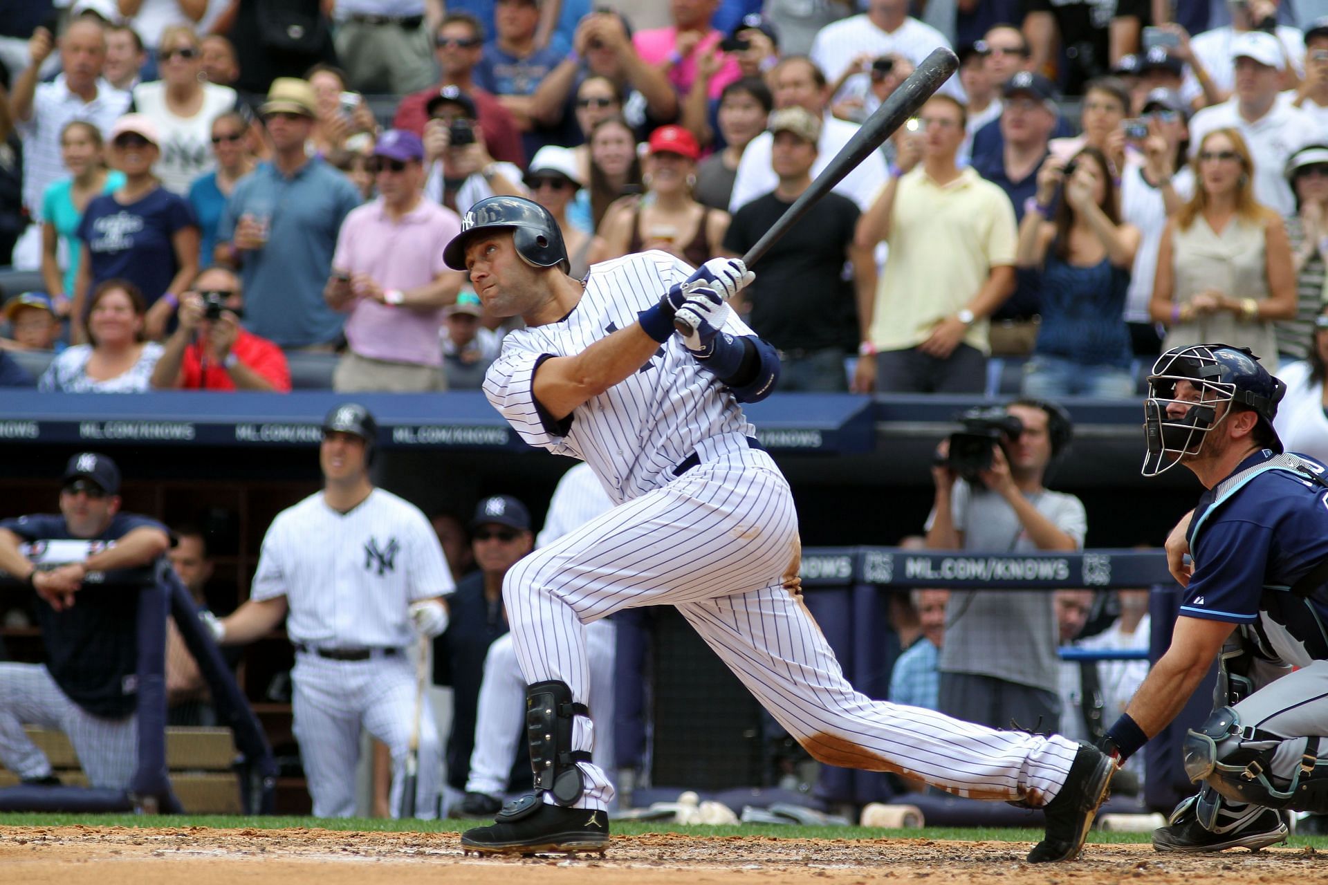 Derek Jeter doubles to pull within three hits of 3,000 in 5-3 New