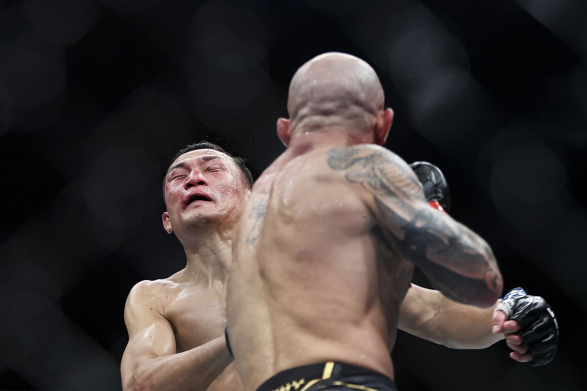 In the end, Alexander Volkanovski&#039;s fight with Chan Sung Jung at UFC 273 was mercifully stopped