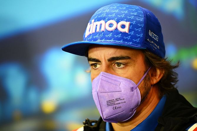Fernando Alonso finding it 'hard to accept that everything is going in the wrong way' after disappointing finish at 2022 F1 Australian GP