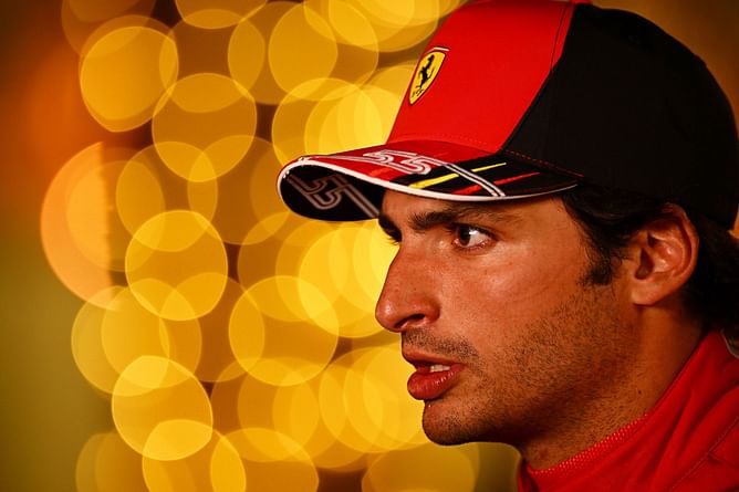 What do 2 more years of Carlos Sainz in Ferrari mean?