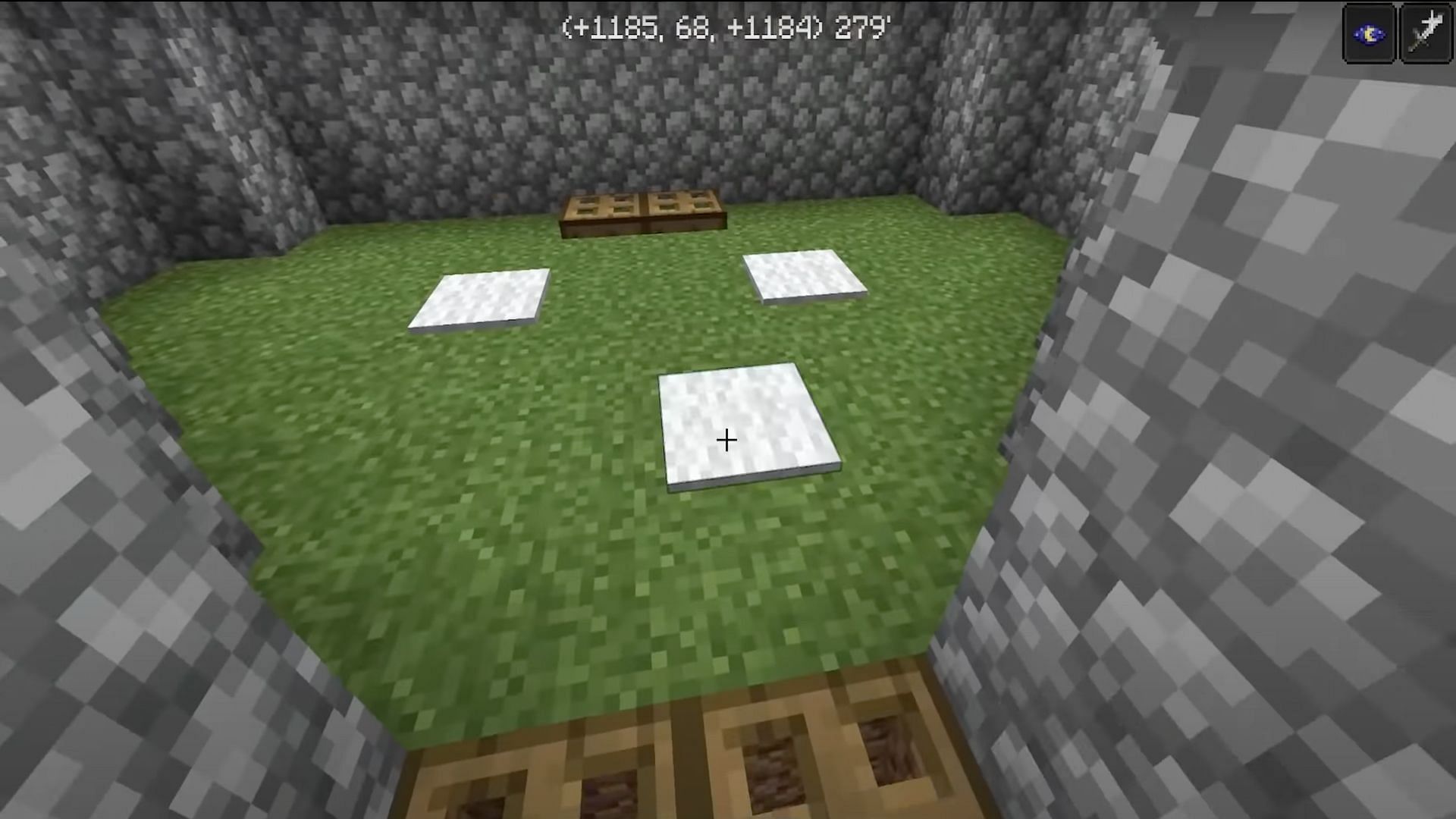 Users of Minecraft should place down carpet to prevent spiders (Image via Dusty Dude/YouTube)