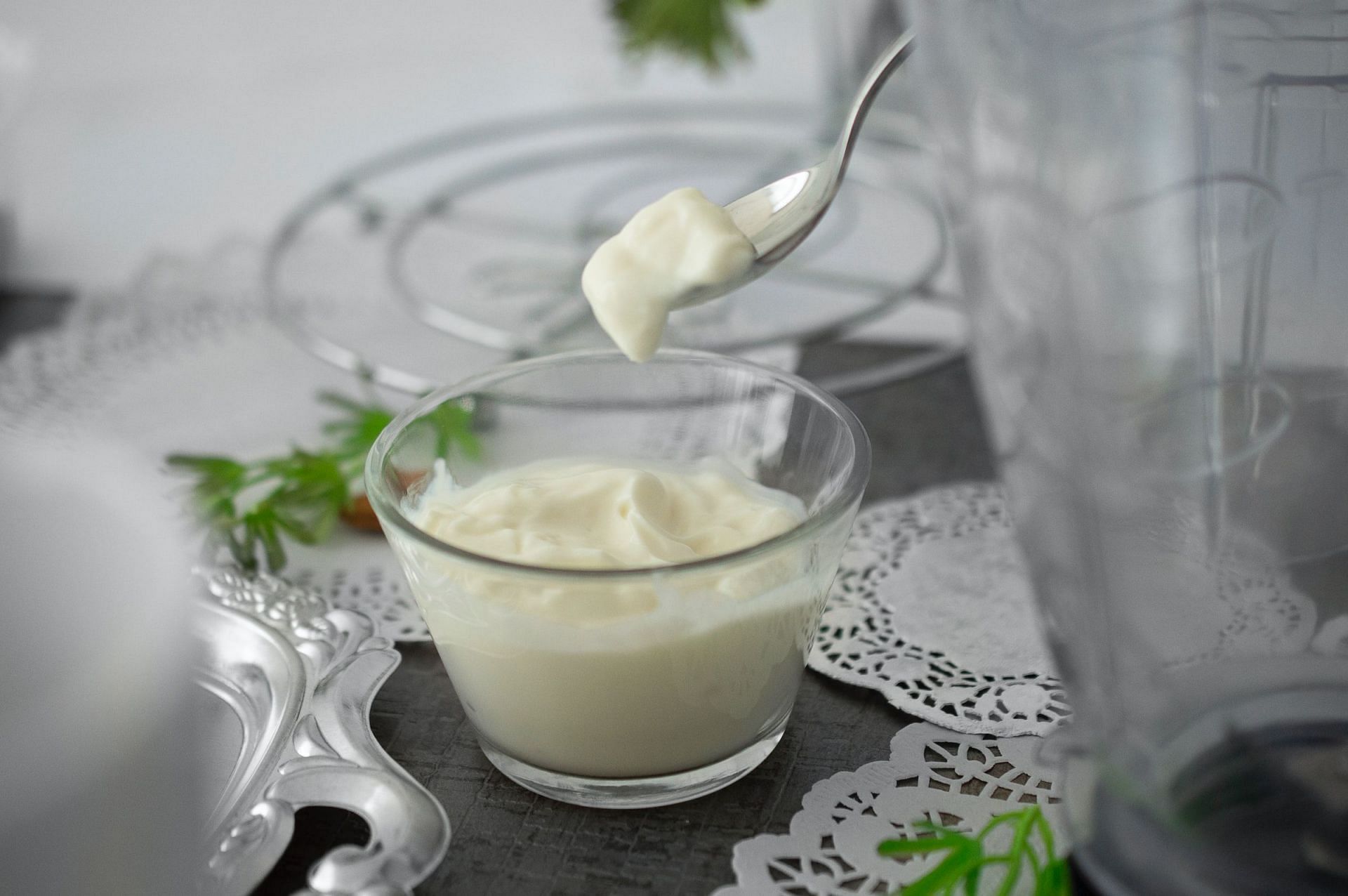 A bowl of yogurt has various essential nutrients. (Photo by Sara Cervera on Unsplash)