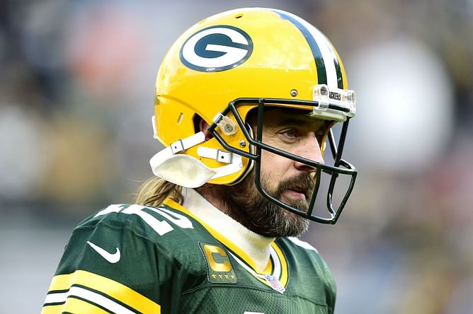 “For the love of God, will you please break the streak?” - NFL analyst pleads with Packers to draft skill-position player for first time in 19 years
