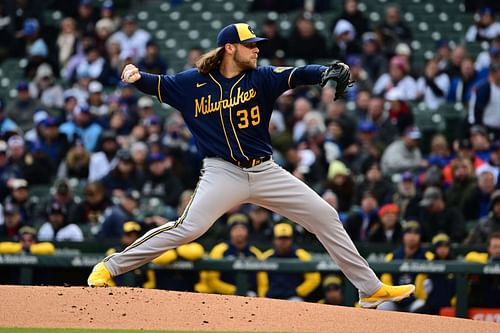 Milwaukee Brewers v Chicago Cubs