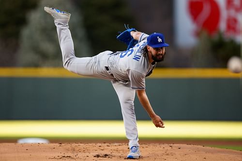 Tony Gonsolin take the mound for the Dodgers tonight.