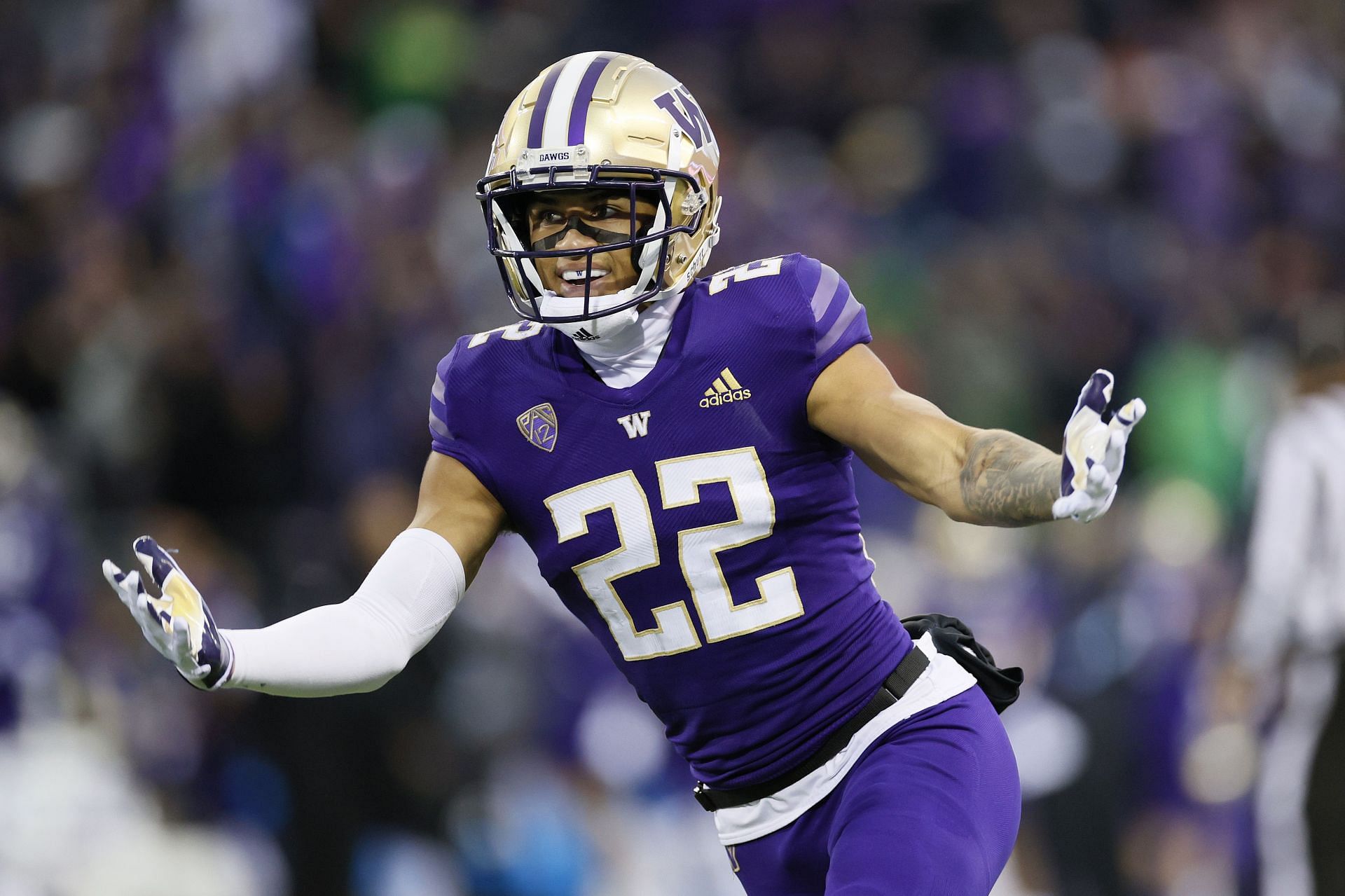 Trent McDuffie #22 of the Washington Huskies celebrates a safety against the Oregon Ducks during the first quarter at Husky Stadium on November 06, 2021 in Seattle, Washington.