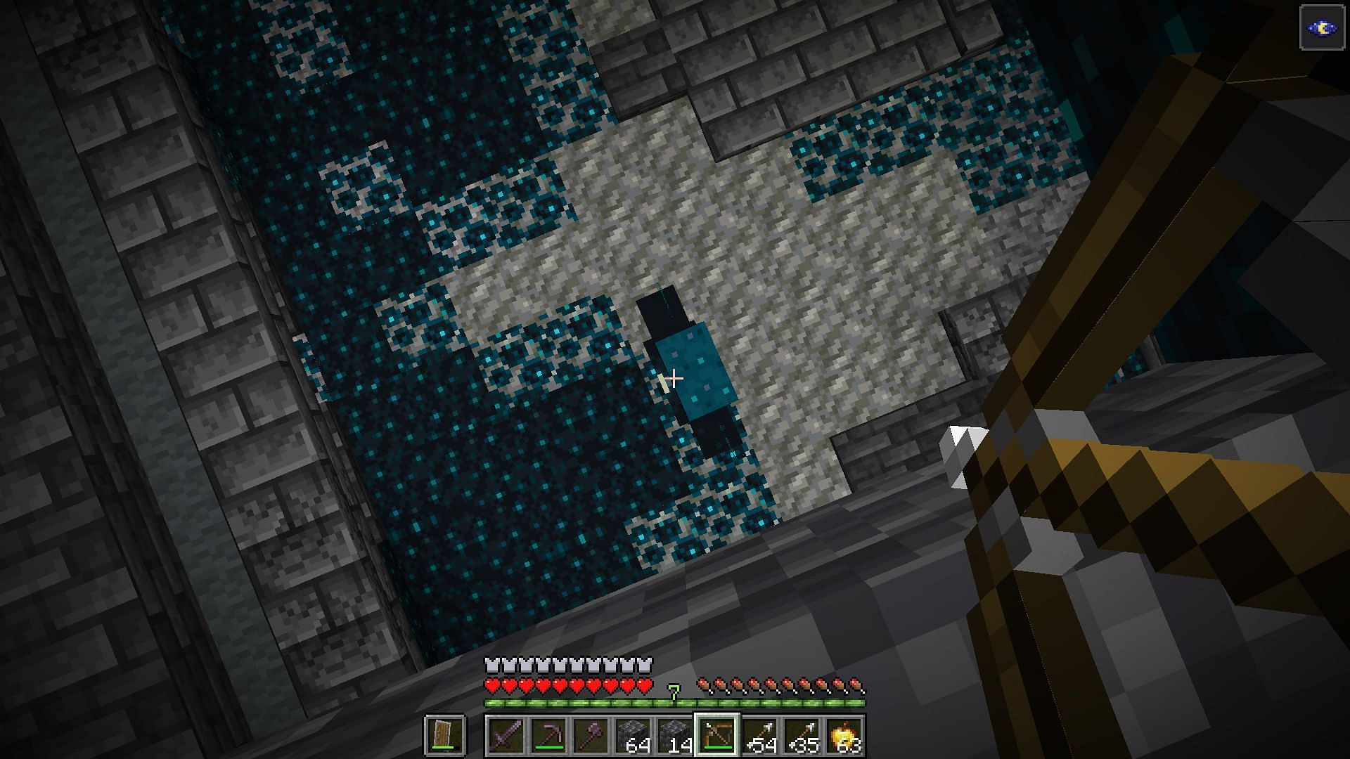 Players need to be at least 16 blocks away to evade the attack (Image via Minecraft)