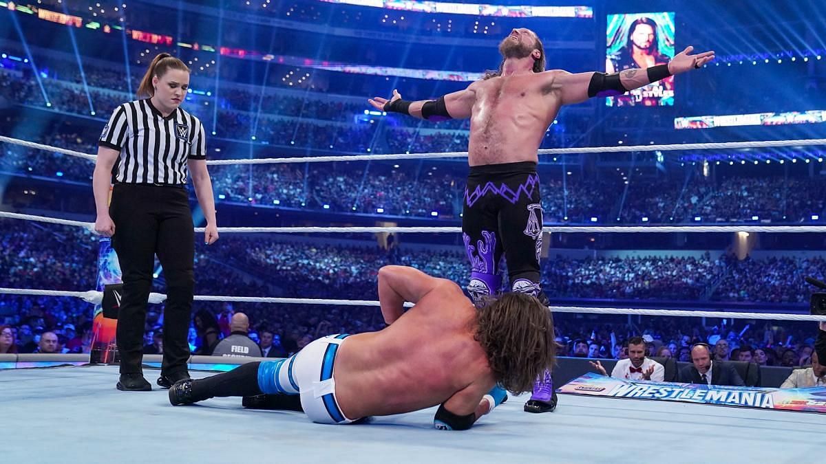 Edge facing AJ Styles at WrestleMania 38