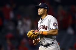 Watch: Houston Astros rookie Jeremy Pena interrupts his parents' interview by slamming his first-ever MLB home run