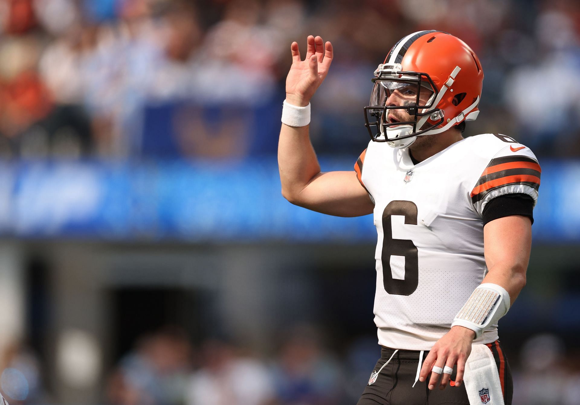 Cleveland Browns v Los Angeles Chargers