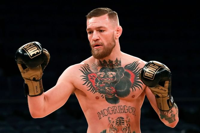 Conor McGregor flooded with praise by fans as he spars for the first time since horrific leg injury