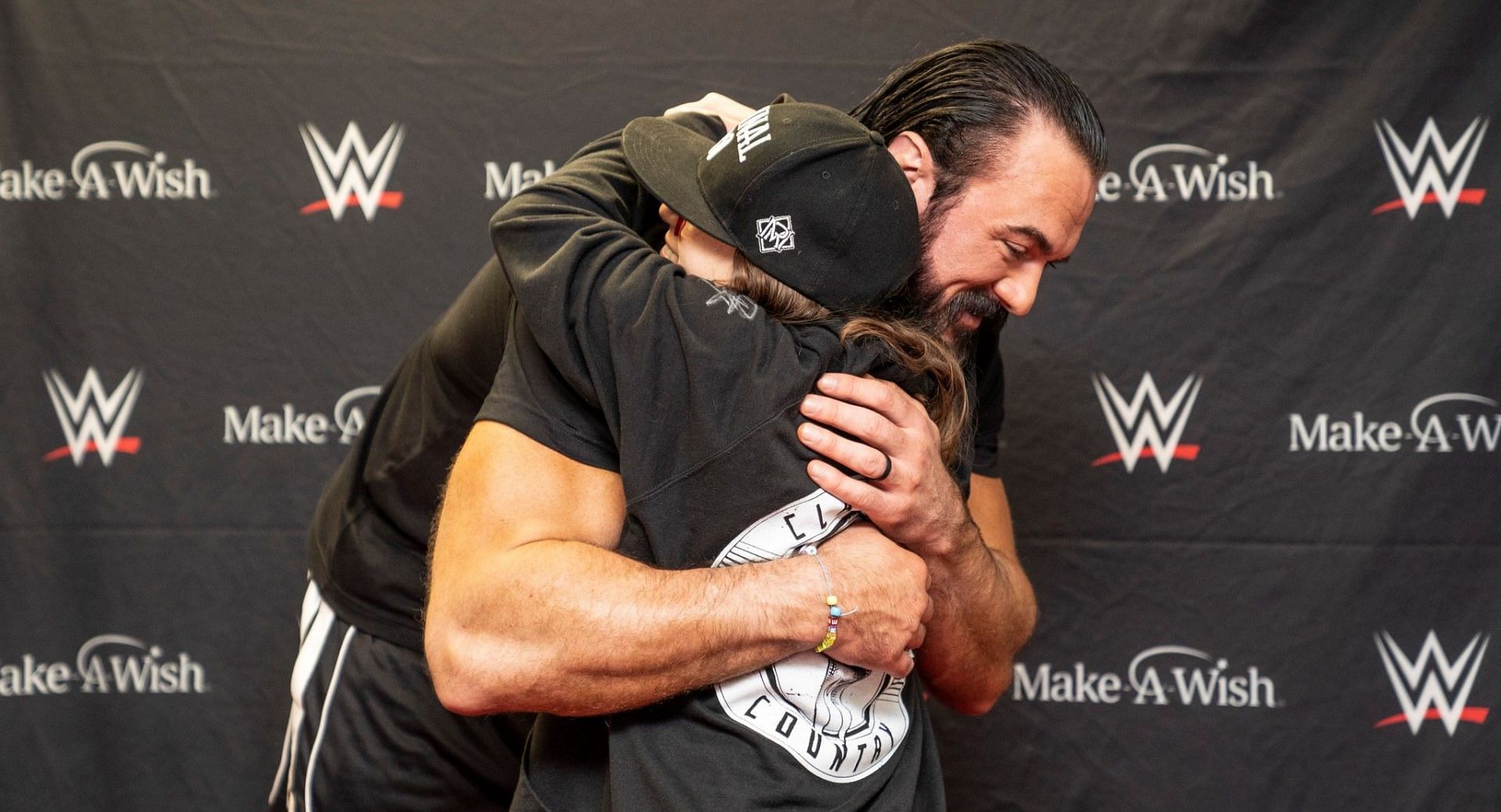 WWE honored 16-year-old Make-A-Wish Kid Giovanna