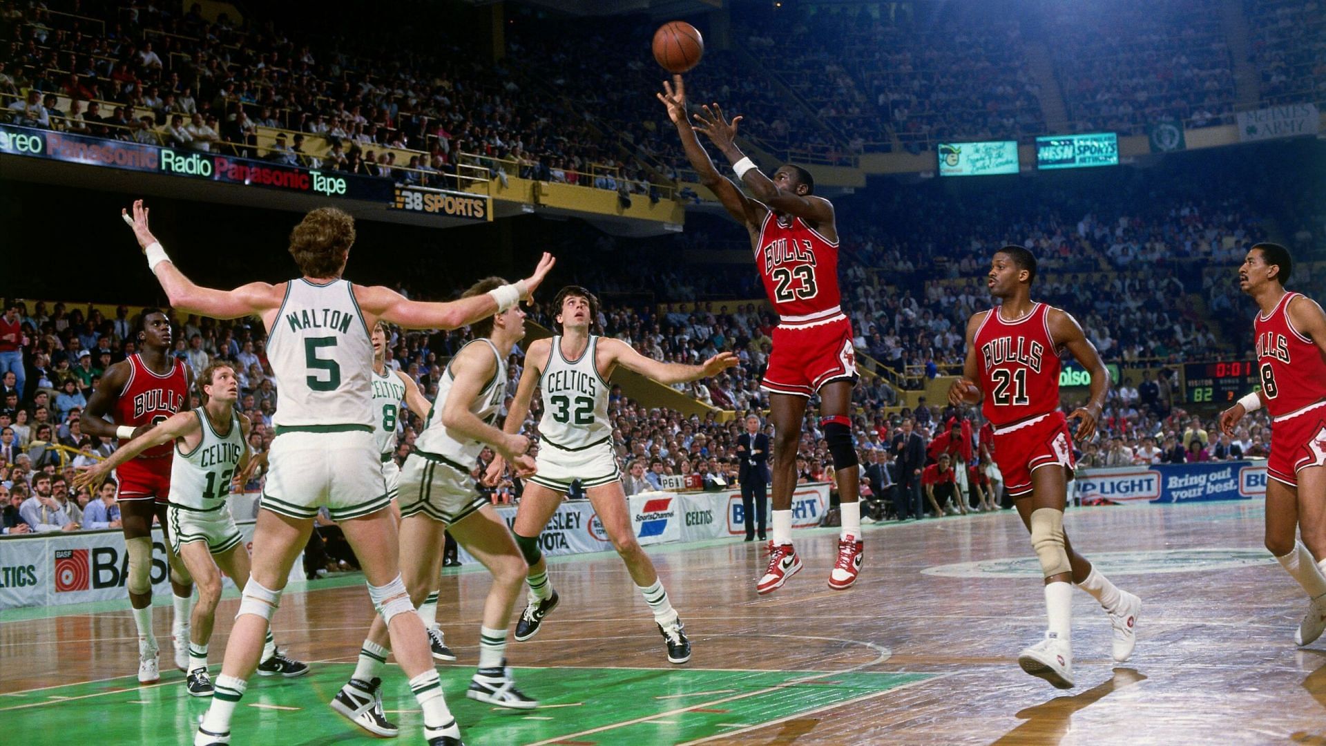 Michael Jordan at The Garden. (Photo: NBA.com)