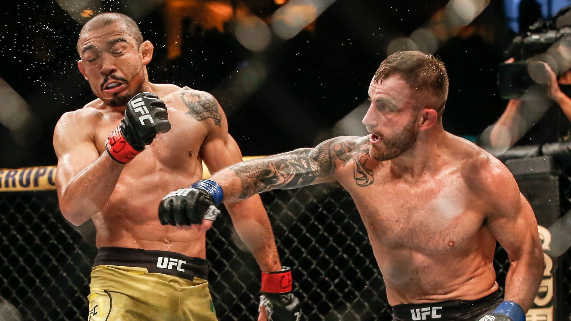 Alexander Volkanovski holds a win over another potential featherweight GOAT in Jose Aldo