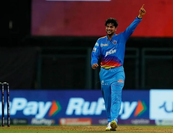 केकेआर के खिलाफ मुकाबले में कुलदीप यादव ने बनाया बड़ा रिकॉर्ड, दिग्गजों की लिस्ट में हुए शामिल