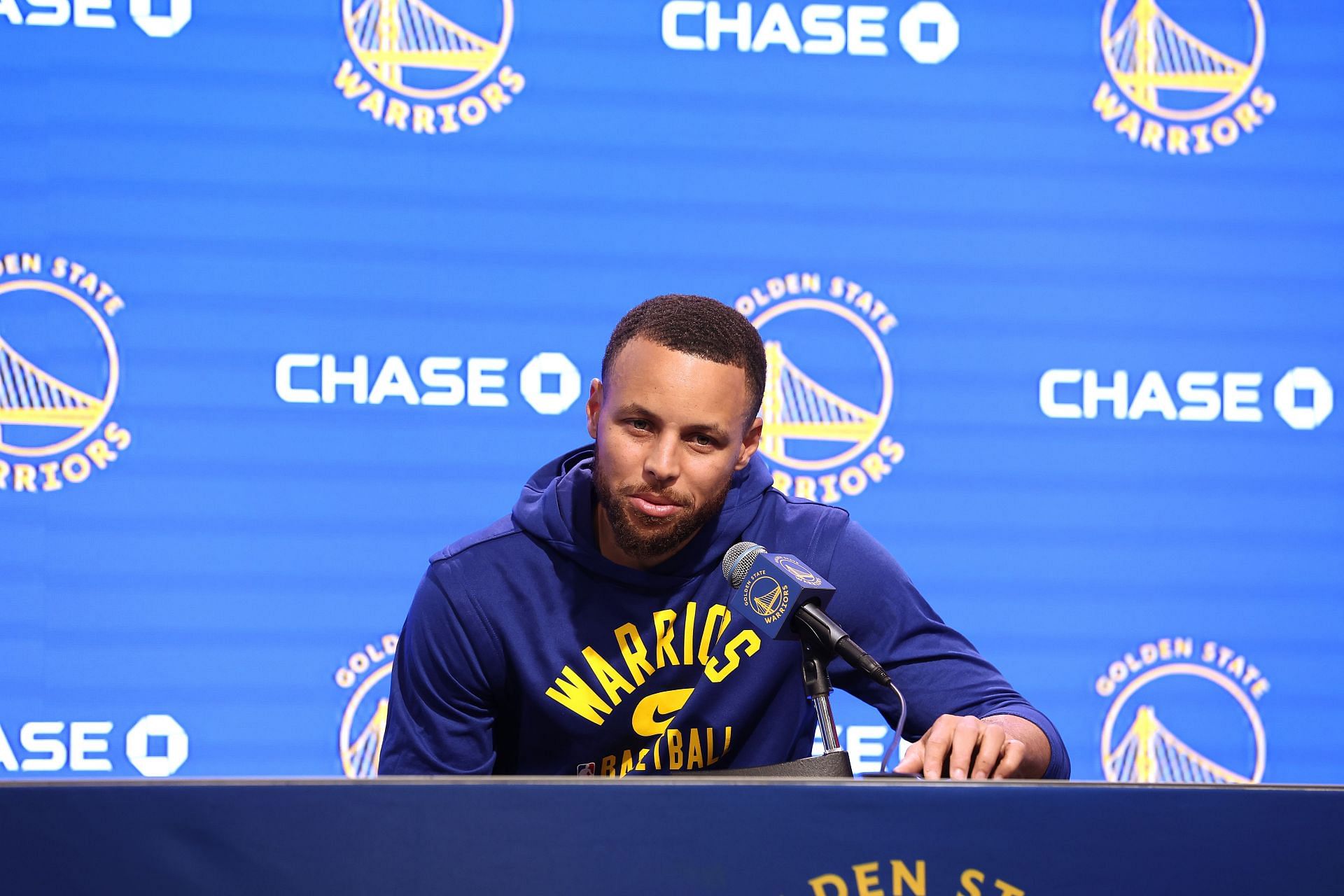 Golden State Warriors guard Steph Curry eyes a return to the court
