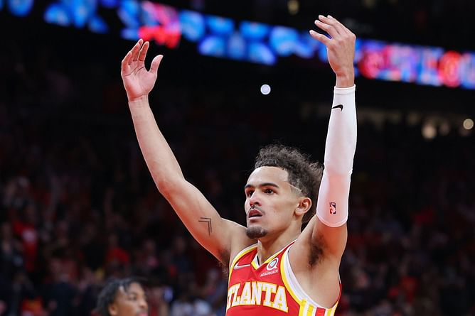 ICYMI: Trae Young comes through in the clutch, hits difficult game-winning floater against Miami Heat to make the series 2-1 for the playoffs