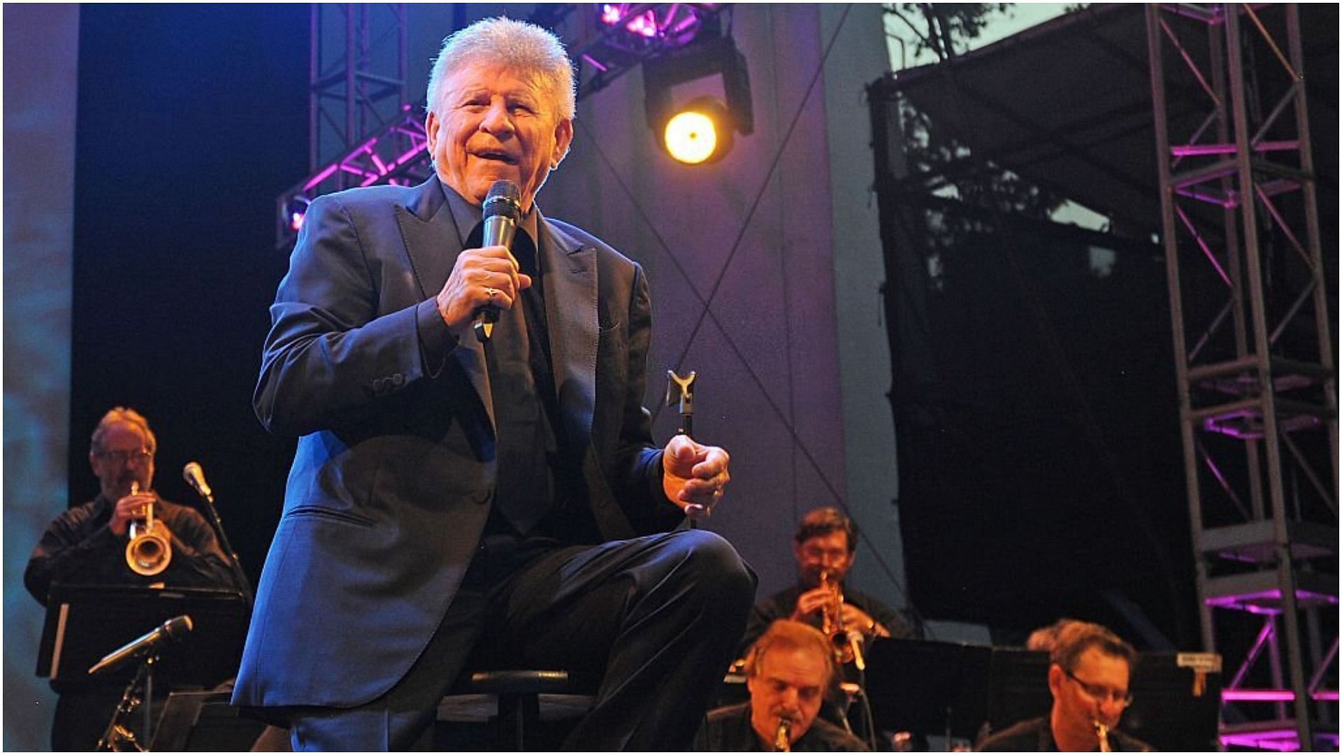 Bobby Rydell died from complications of pneumonia (Image via Bobby Bank/Getty Images)