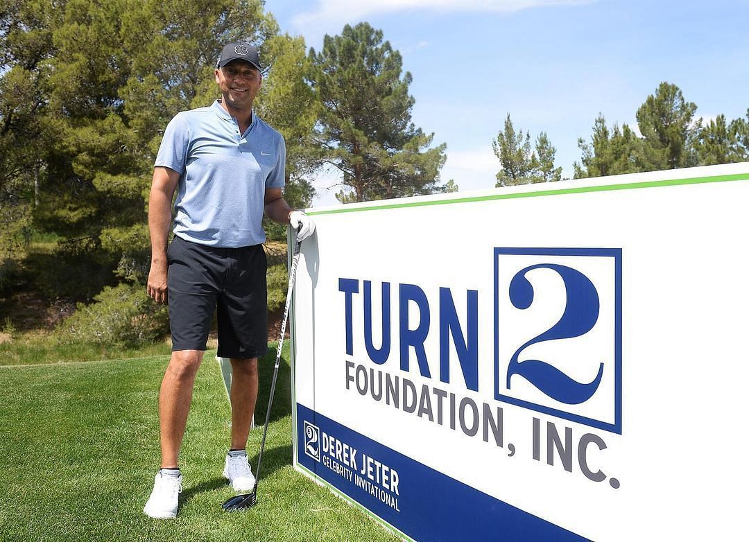 Derek Jeter posts a picture on Instagram with the Turn 2 Foundation&#039;s signboard.