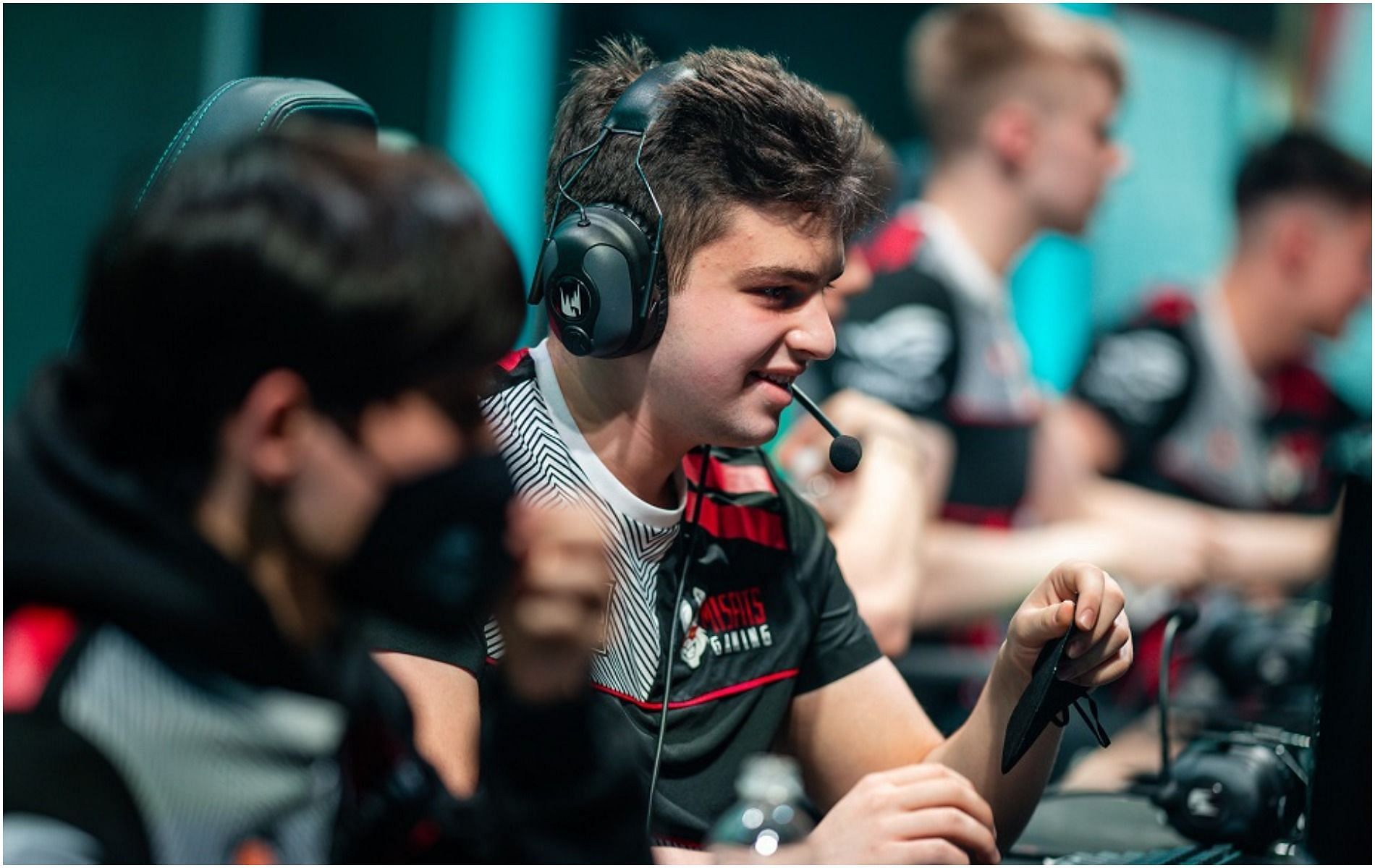 Misfits Gaming had a great showing in the League of Legends 2022 LEC Spring Split (Image via LEC)
