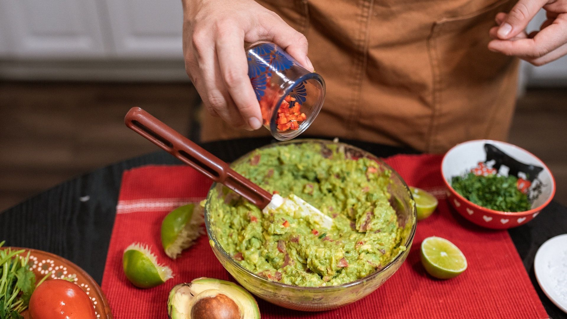 One avocado makes for lots of guac. Image via Pexels/RODNAE Productions