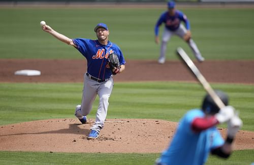 Max Scherzer pitching against the Miami Marlins