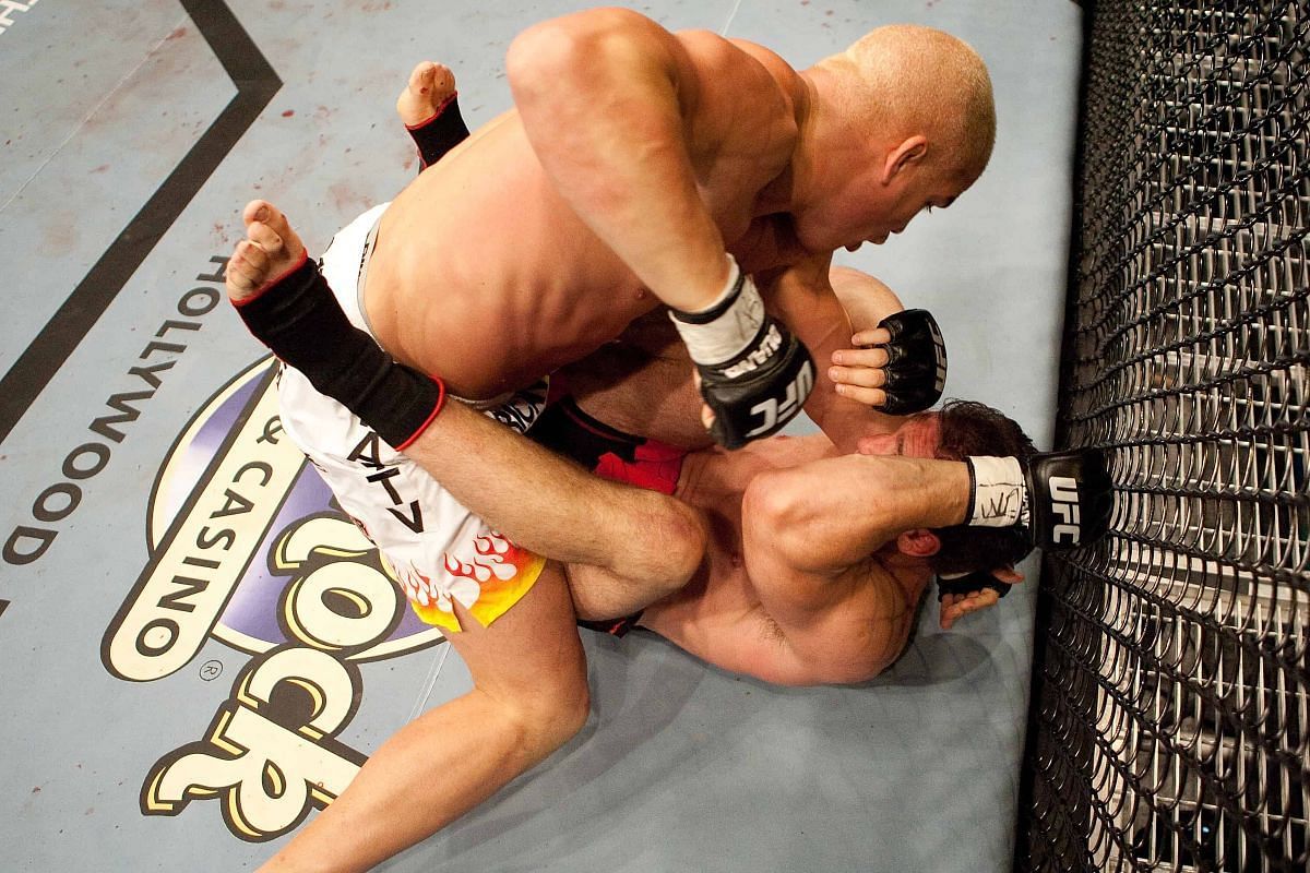 The controversial ending to Tito Ortiz&#039;s fight with Ken Shamrock helped to ruin 2006&#039;s biggest event