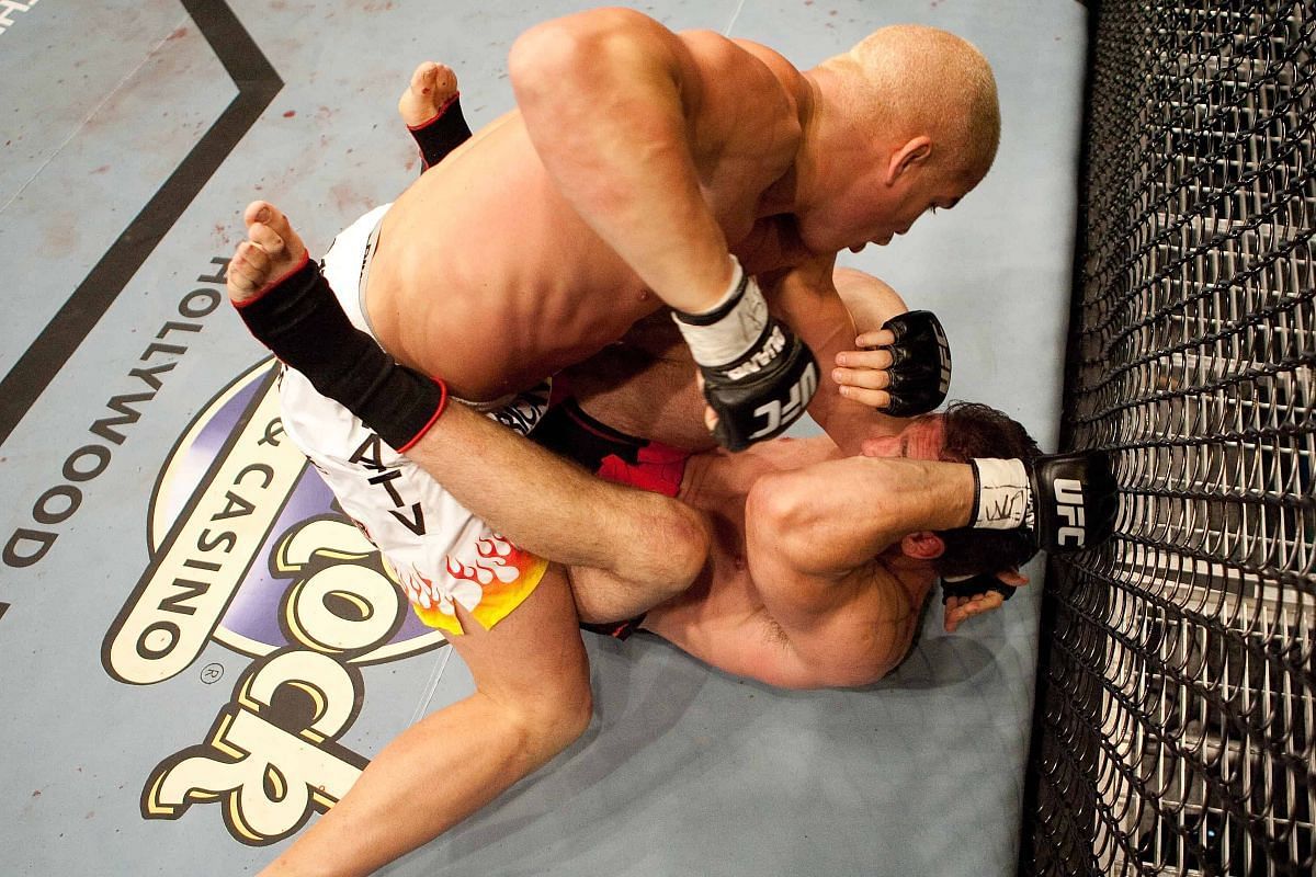 The controversial ending to Tito Ortiz's fight with Ken Shamrock helped to ruin 2006's biggest event